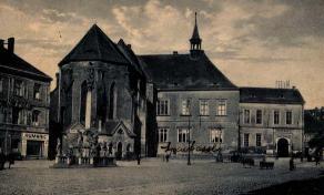 schloss_komotau1.JPG (11975 Byte)
