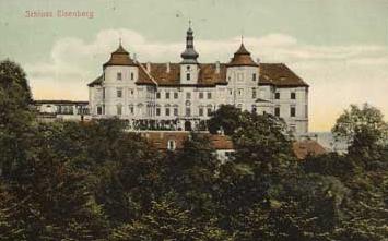 eisenberg11.jpg (14568 Byte)