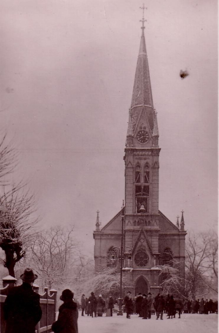 evkirche_glockenweihe.jpg (72313 Byte)