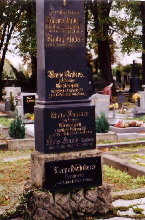 friedhof22.jpg (79122 Byte)