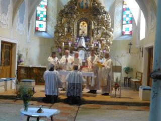 quinau0707.jpg (18364 Byte)